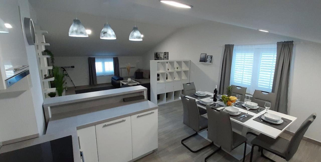 Guesthouse Villa Brestova بلومين المظهر الخارجي الصورة
